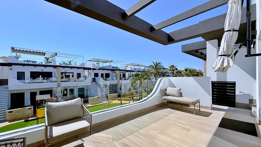 Penthouse te koop in Orihuela Costa