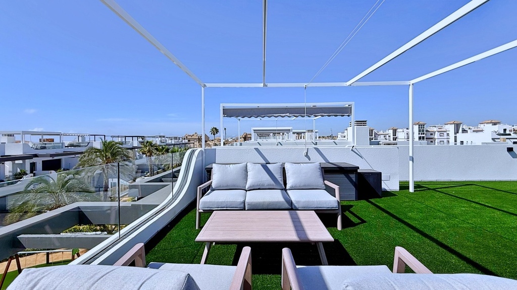 Penthouse te koop in Orihuela Costa