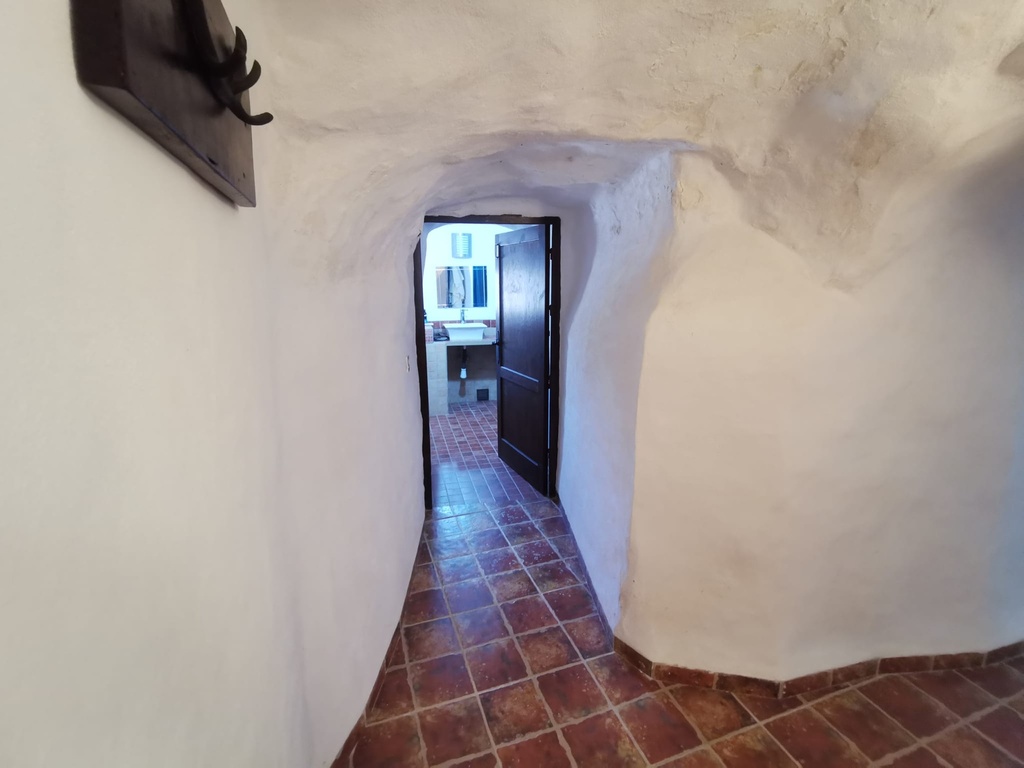 Grottewoning in Galera, Granada binnenland, Cueva Michelle, La Alqueria