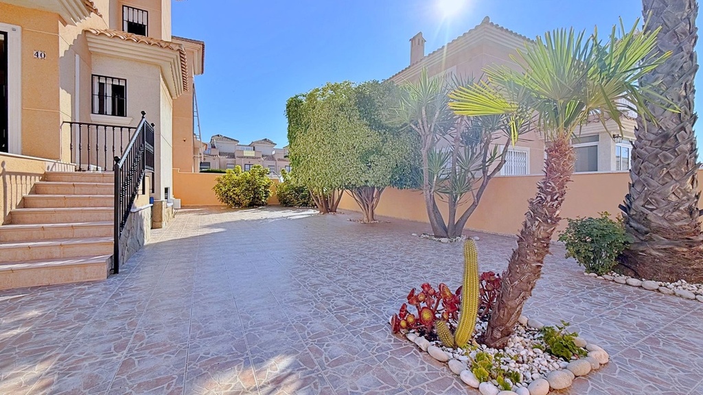 Villa te koop in Orihuela