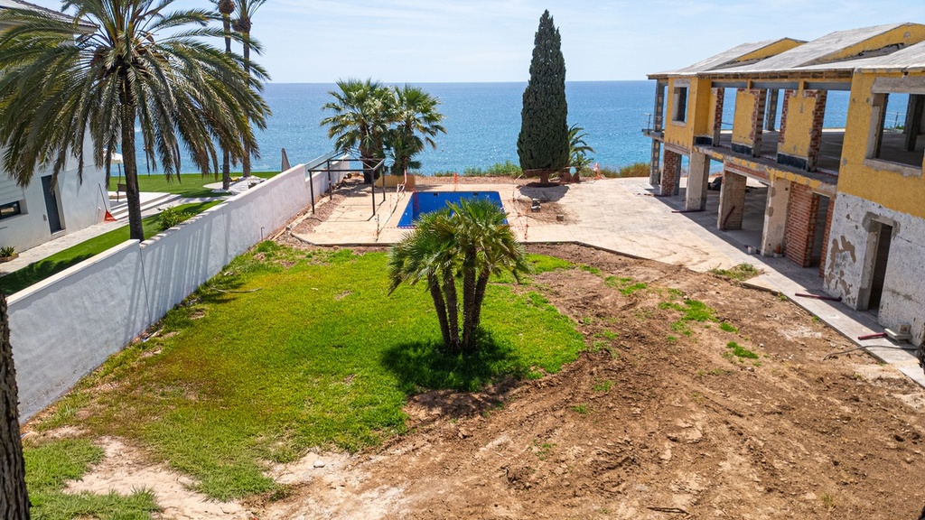 Villa’s aan het strand te koop in Orihuela Costa