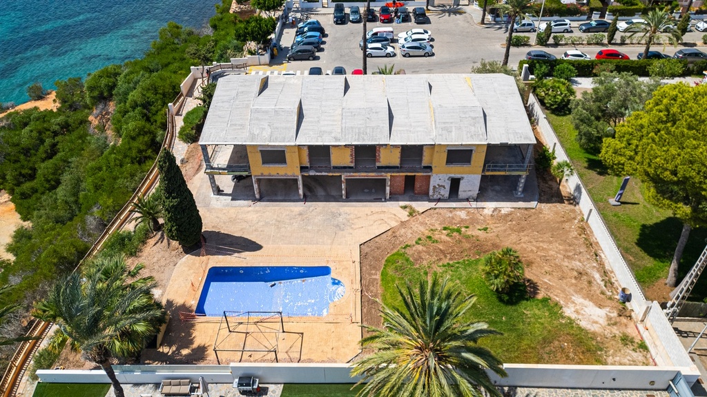 Villa’s aan het strand te koop in Orihuela Costa