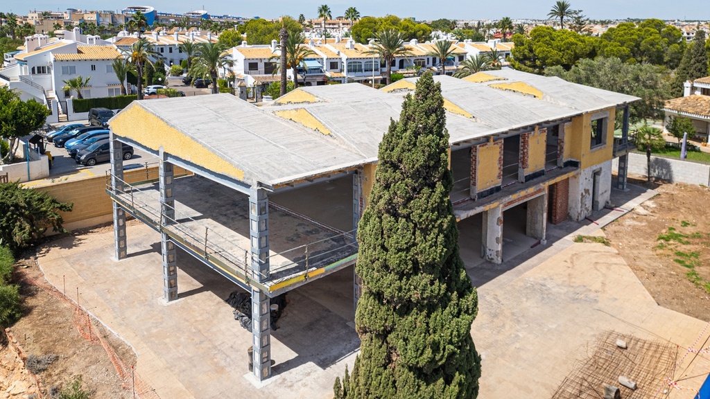 Villa’s aan het strand te koop in Orihuela Costa