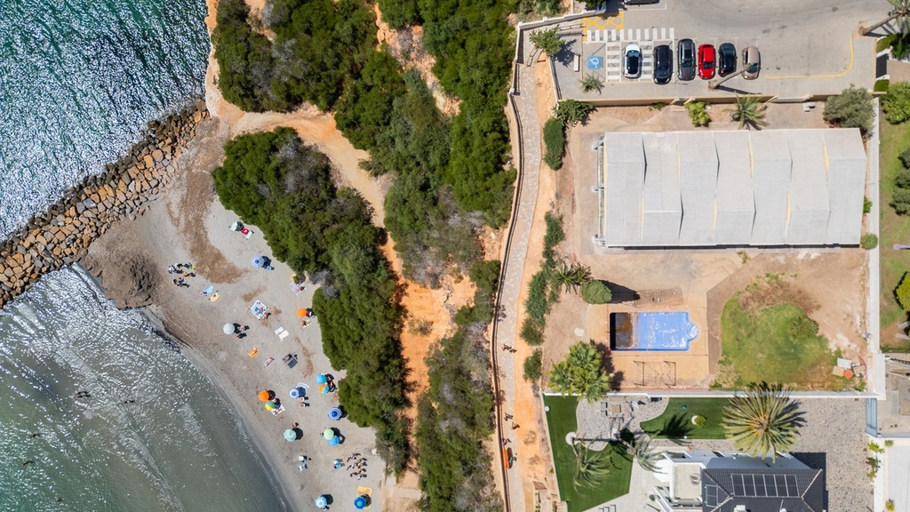 Villa’s aan het strand te koop in Orihuela Costa