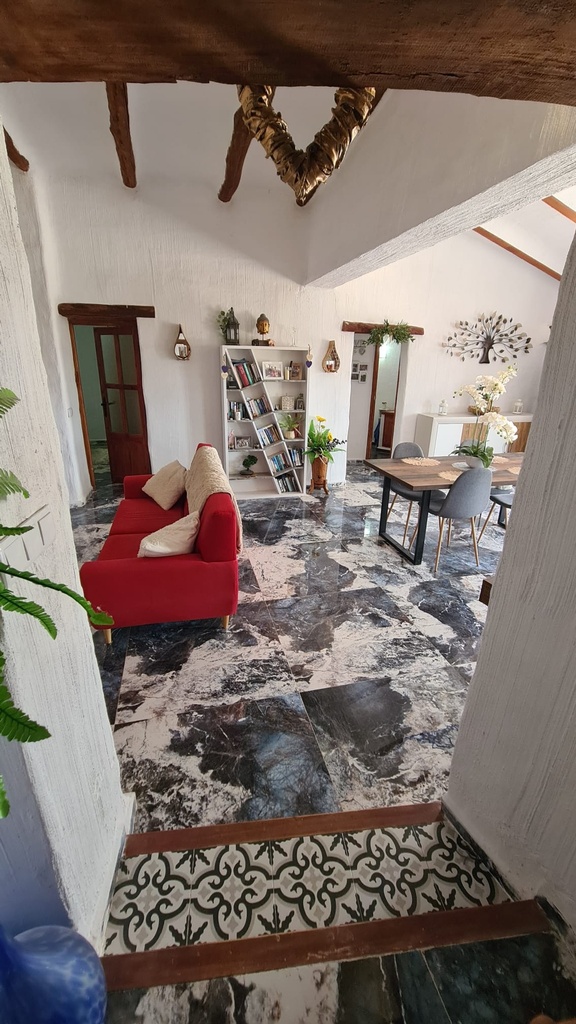 Prachtig grottenhuis met 3 slaapkamers en 2 badkamers – Orce, Granada