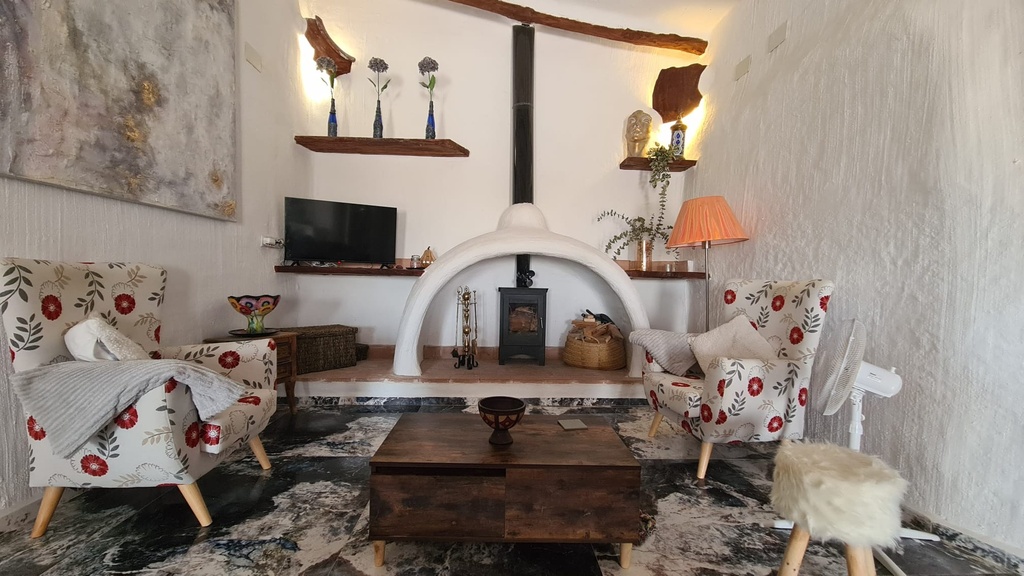 Prachtig grottenhuis met 3 slaapkamers en 2 badkamers – Orce, Granada