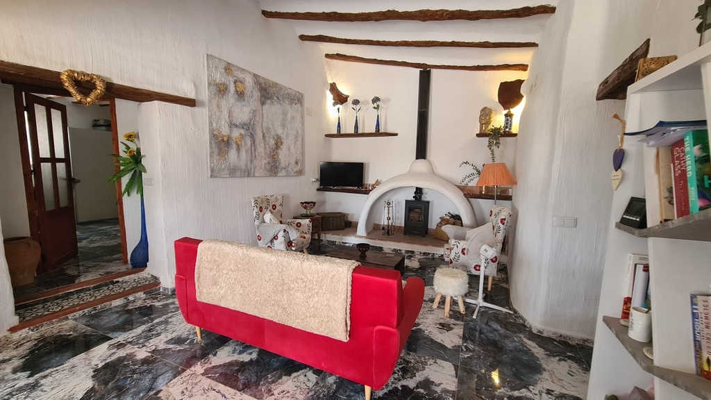 Prachtig grottenhuis met 3 slaapkamers en 2 badkamers – Orce, Granada