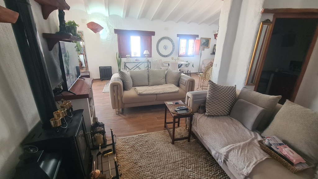 Grottehuis – 3 Slaapkamers 2 Badkamers Órgiva Granada