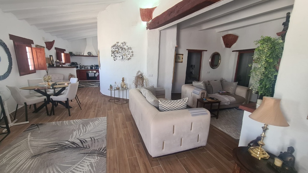 Grottehuis – 3 Slaapkamers 2 Badkamers Órgiva Granada