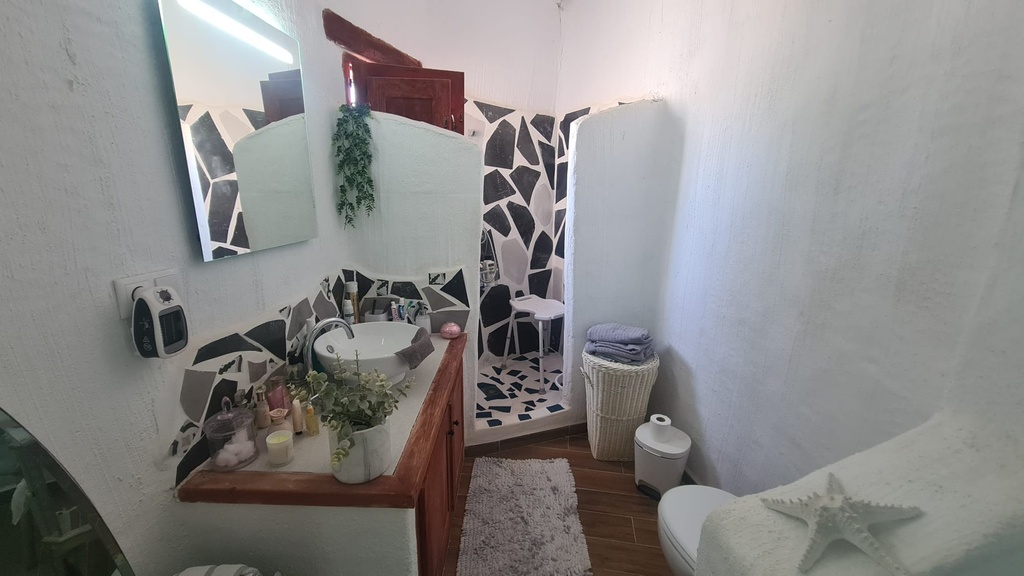 Grottehuis – 3 Slaapkamers 2 Badkamers Órgiva Granada
