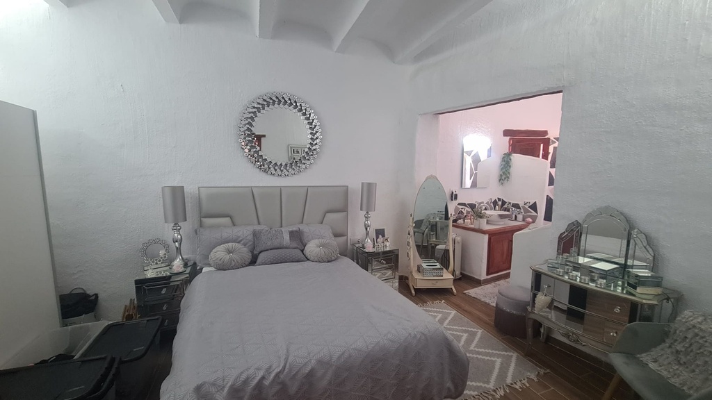 Grottehuis – 3 Slaapkamers 2 Badkamers Órgiva Granada