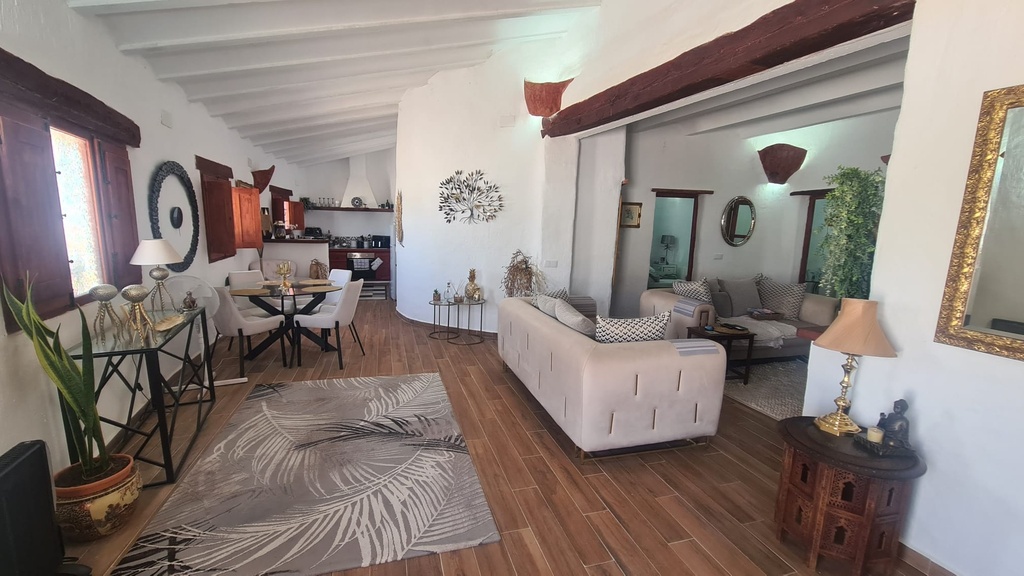 Grottehuis – 3 Slaapkamers 2 Badkamers Órgiva Granada