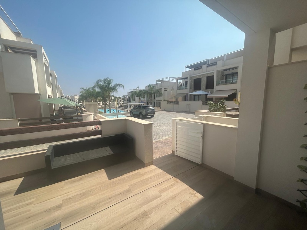 Begane grondappartement in de urbanisatie AMAY, Los Balcones, Torrevieja
