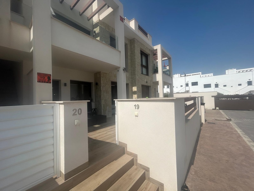 Begane grondappartement in de urbanisatie AMAY, Los Balcones, Torrevieja