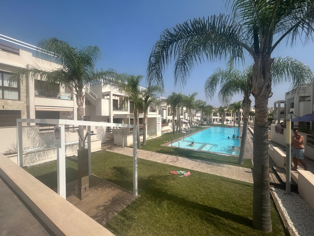 Begane grondappartement in de urbanisatie AMAY, Los Balcones, Torrevieja