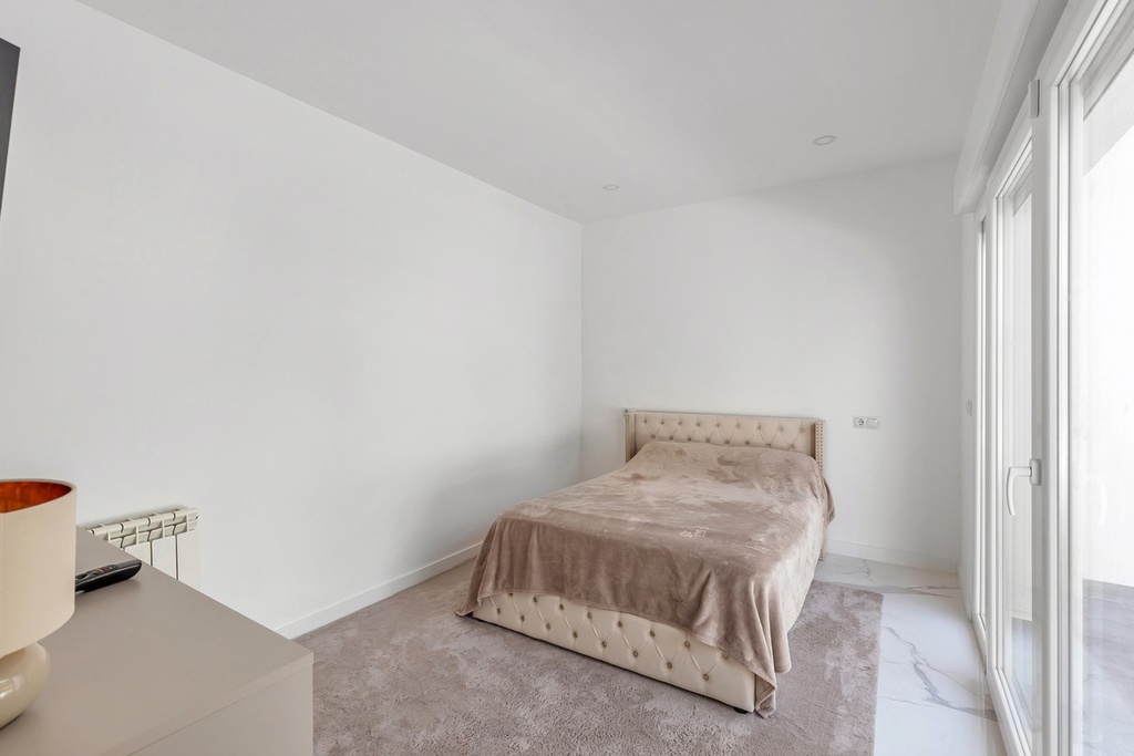 Vrijstaande villa te koop in Torrevieja