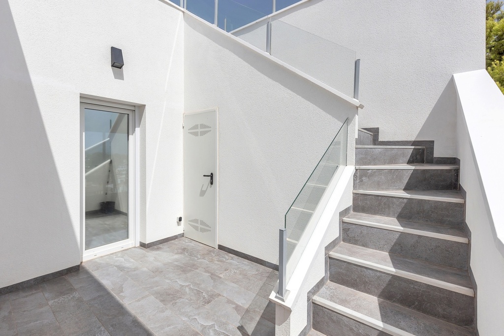Vrijstaande villa te koop in Torrevieja