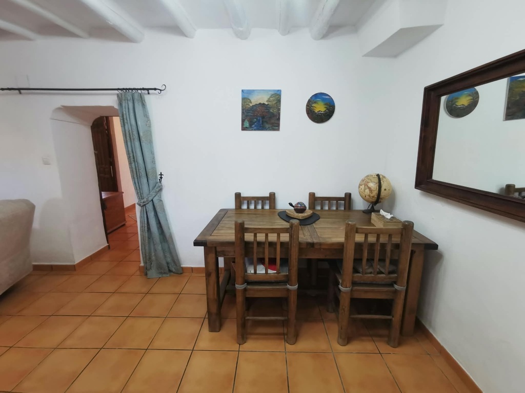 Mooi gerenoveerde woning met 4/5 slaapkamers, privézwembad in Las Labores, Huércal-Overa