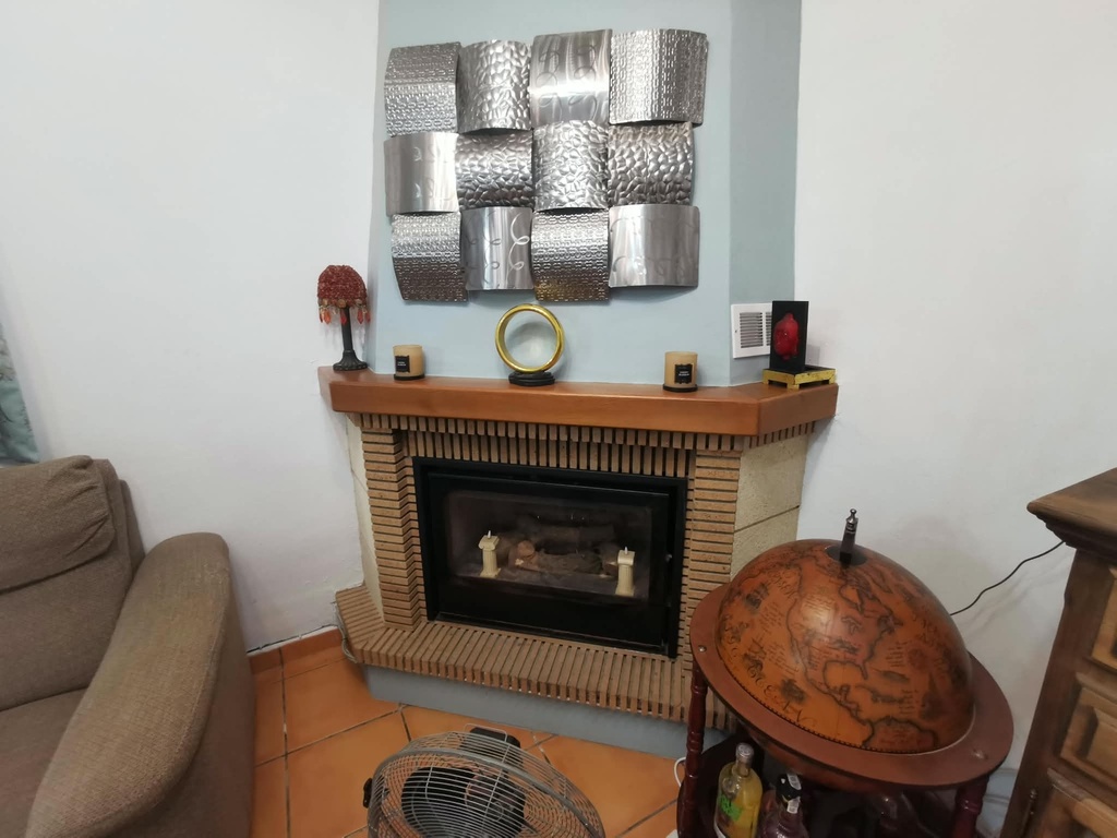 Mooi gerenoveerde woning met 4/5 slaapkamers, privézwembad in Las Labores, Huércal-Overa