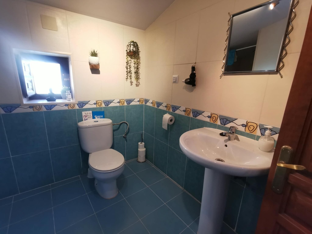 Mooi gerenoveerde woning met 4/5 slaapkamers, privézwembad in Las Labores, Huércal-Overa