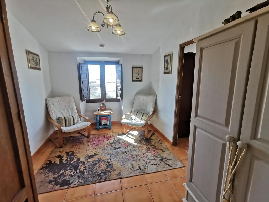 Mooi gerenoveerde woning met 4/5 slaapkamers, privézwembad in Las Labores, Huércal-Overa