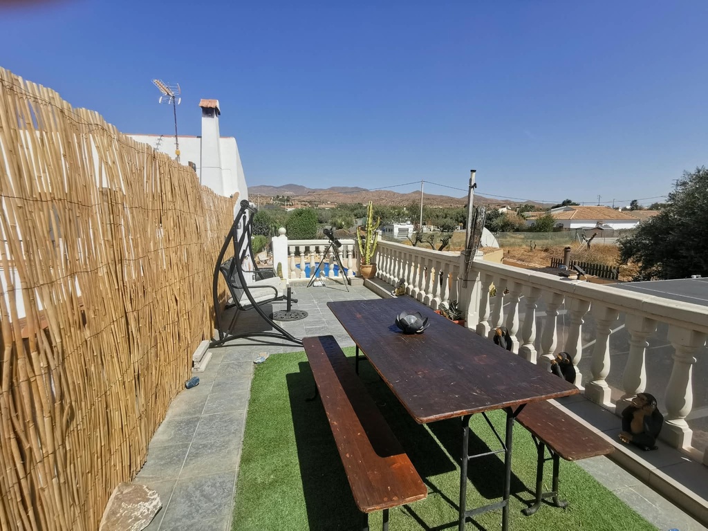 Mooi gerenoveerde woning met 4/5 slaapkamers, privézwembad in Las Labores, Huércal-Overa
