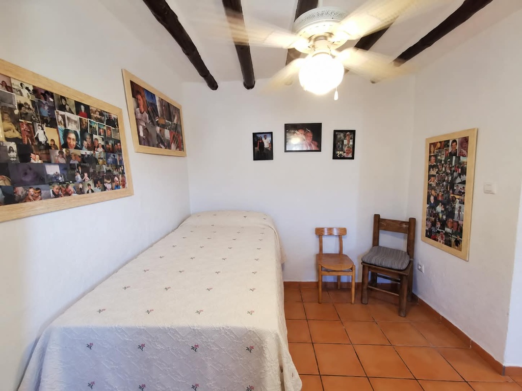Mooi gerenoveerde woning met 4/5 slaapkamers, privézwembad in Las Labores, Huércal-Overa