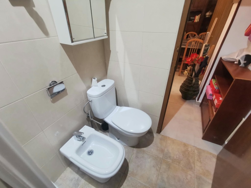 Fraai Gerenoveerd Dorpshuis met 5 Slaapkamers, Zonnig Terras en Landelijk Uitzicht in Chirivel, Almería