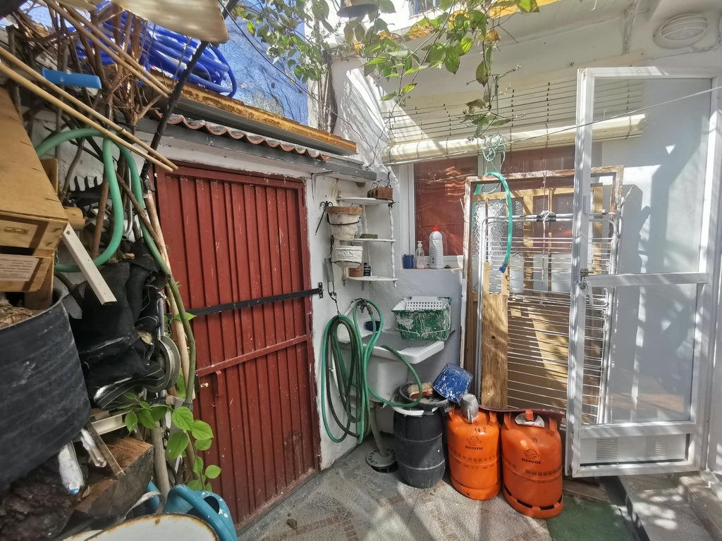Fraai Gerenoveerd Dorpshuis met 5 Slaapkamers, Zonnig Terras en Landelijk Uitzicht in Chirivel, Almería