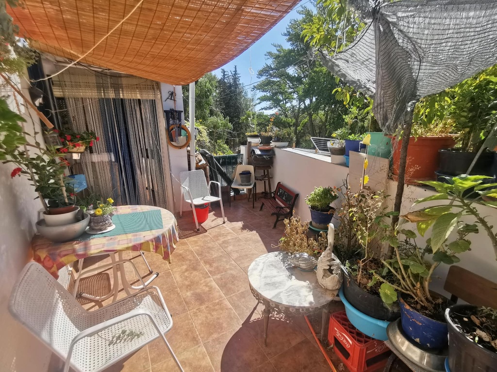 Fraai Gerenoveerd Dorpshuis met 5 Slaapkamers, Zonnig Terras en Landelijk Uitzicht in Chirivel, Almería