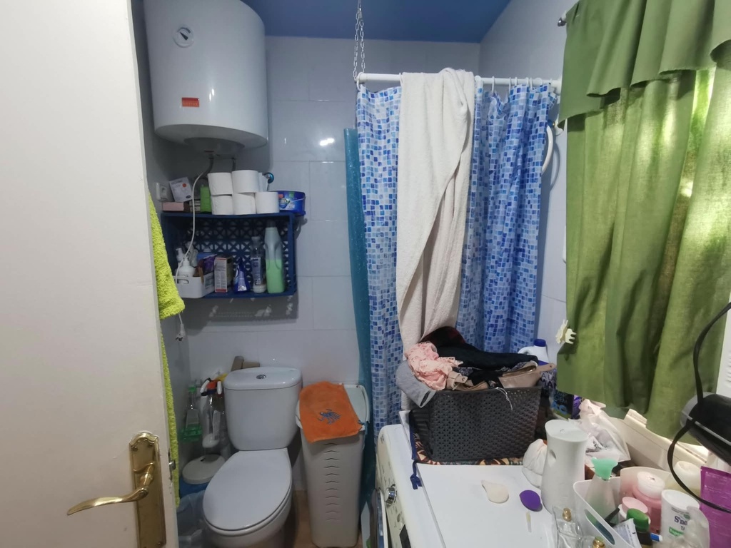 Fraai Gerenoveerd Dorpshuis met 5 Slaapkamers, Zonnig Terras en Landelijk Uitzicht in Chirivel, Almería