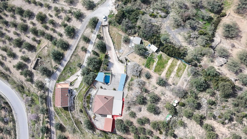 Vrijstaande villa met privézwembad en bergzicht in Alcaucín