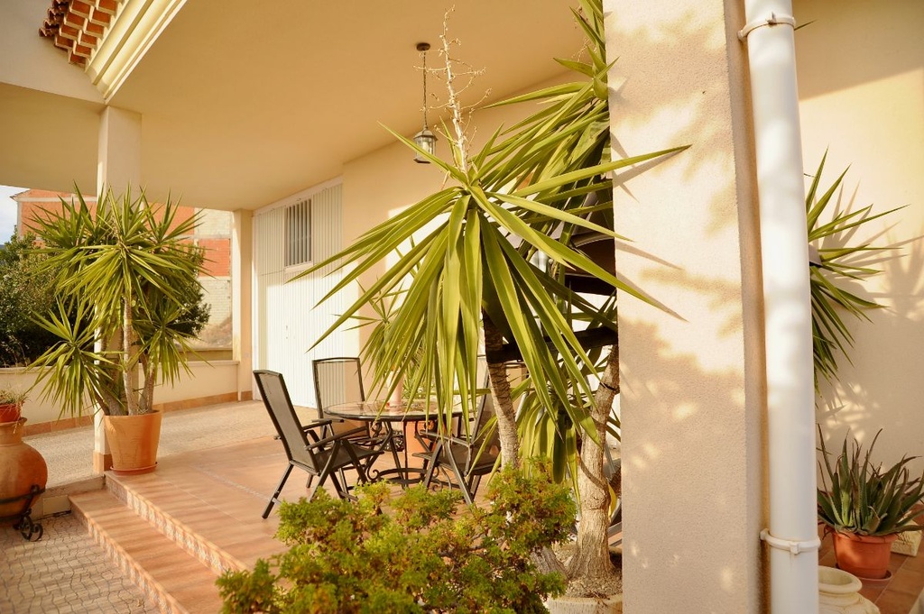 Vrijstaande villa te koop in Vélez-Blanco