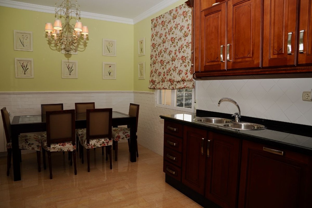 Vrijstaande villa te koop in Vélez-Blanco