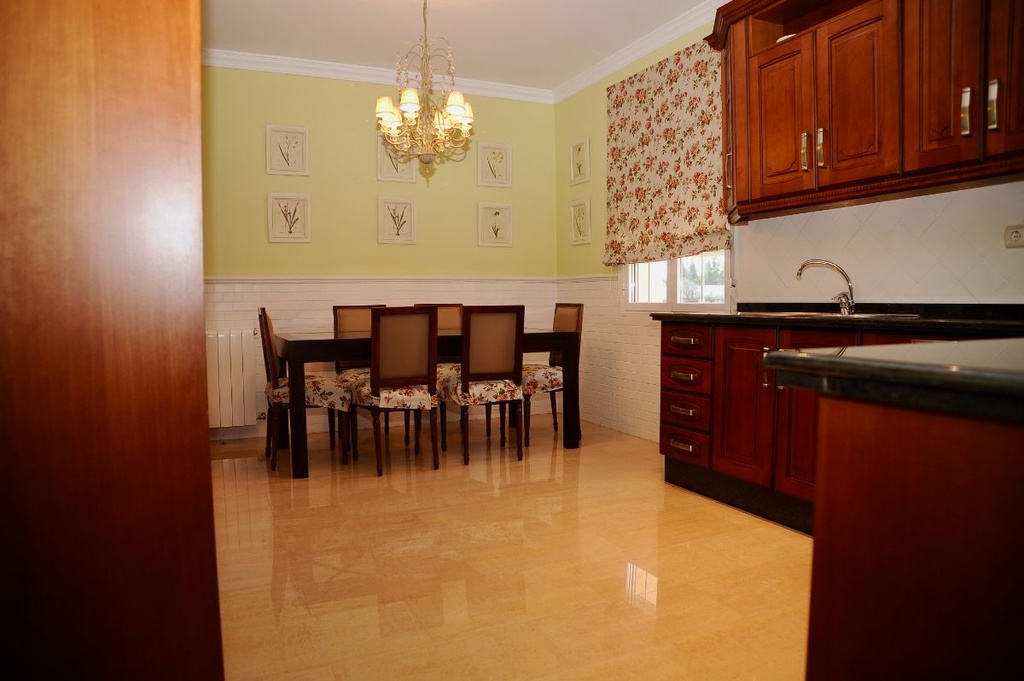 Vrijstaande villa te koop in Vélez-Blanco