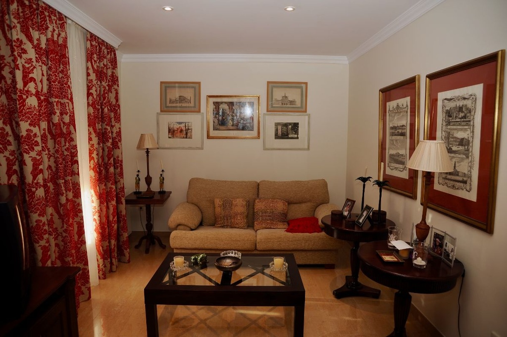 Vrijstaande villa te koop in Vélez-Blanco