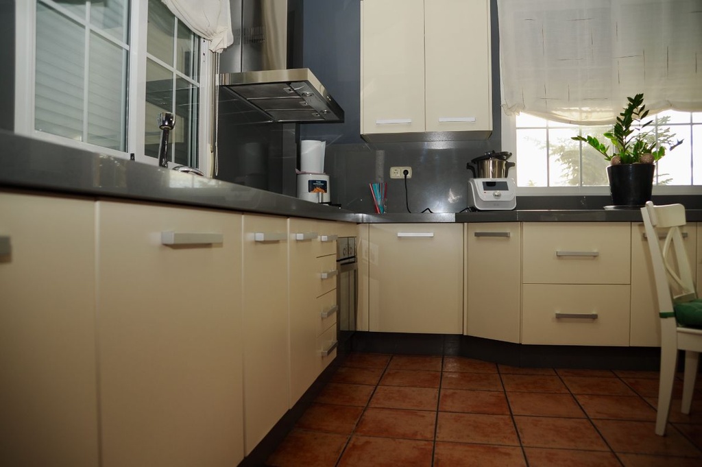 Vrijstaande villa te koop in Vélez-Blanco