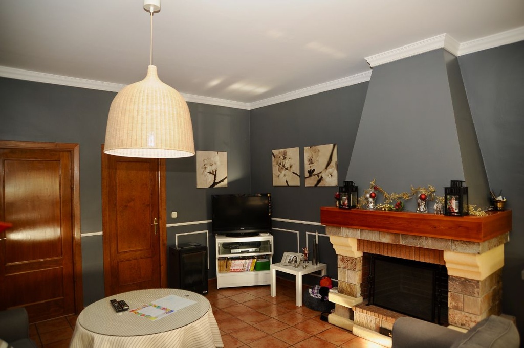 Vrijstaande villa te koop in Vélez-Blanco
