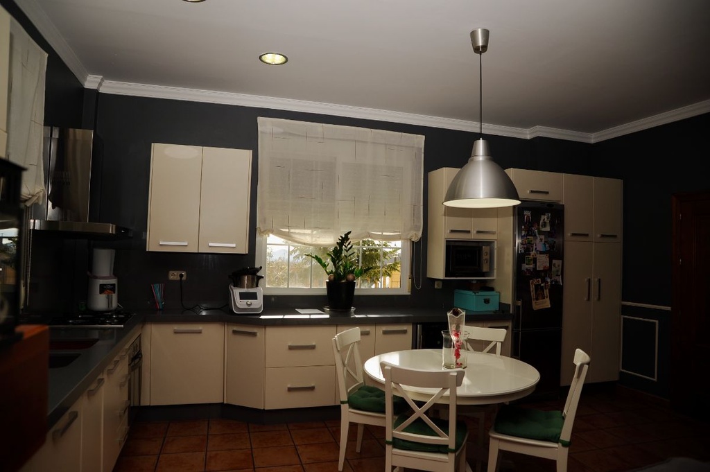 Vrijstaande villa te koop in Vélez-Blanco