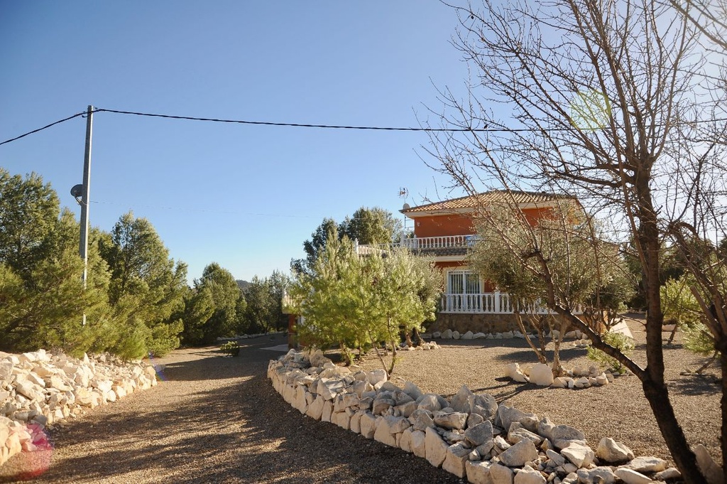 Vrijstaande villa te koop in Lorca