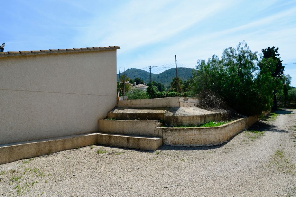 Villa vrijstaand te koop in Lorca