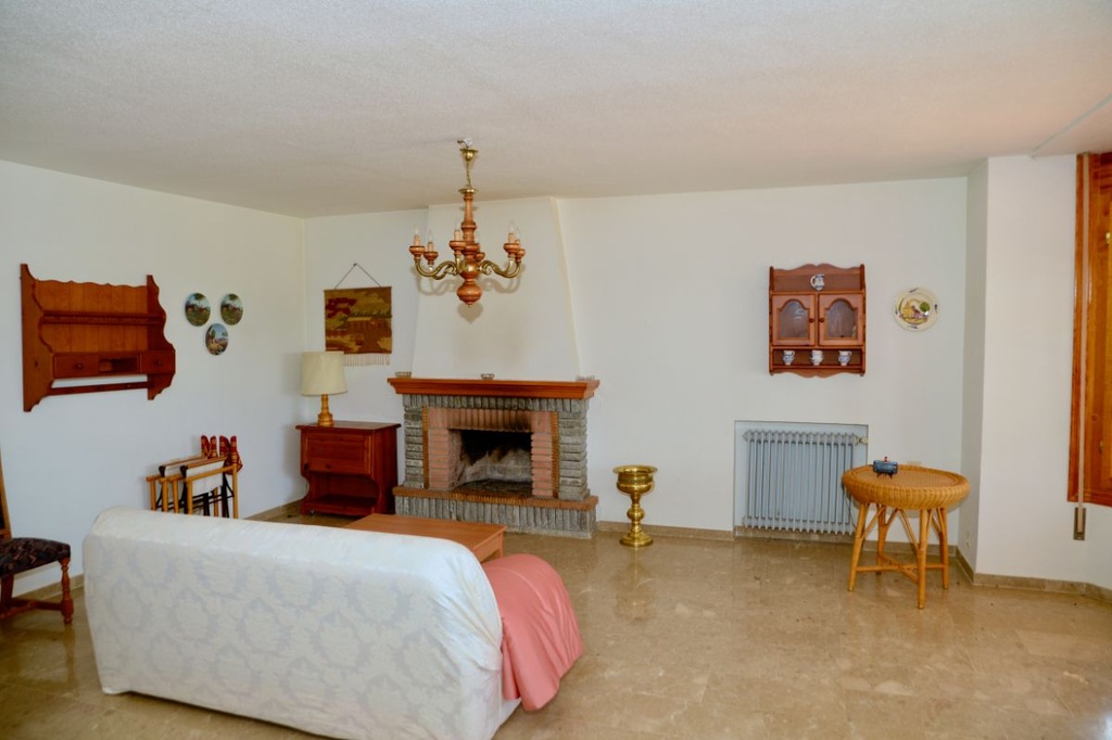 Villa vrijstaand te koop in Lorca