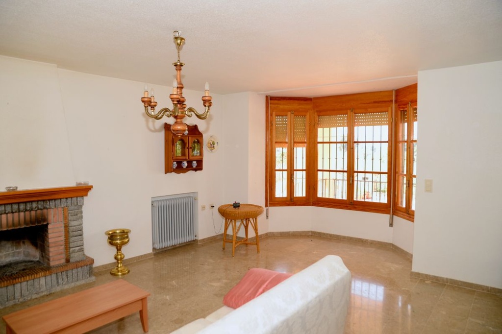 Villa vrijstaand te koop in Lorca