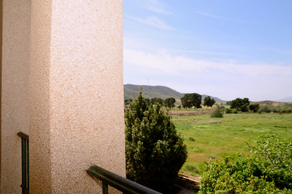 Villa vrijstaand te koop in Lorca