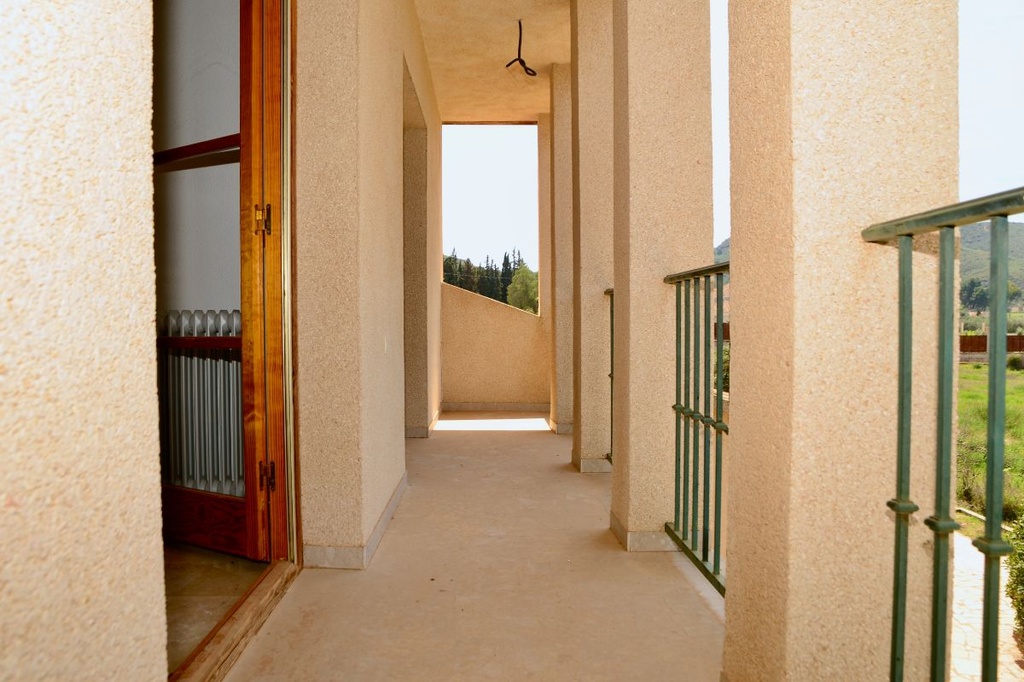 Villa vrijstaand te koop in Lorca