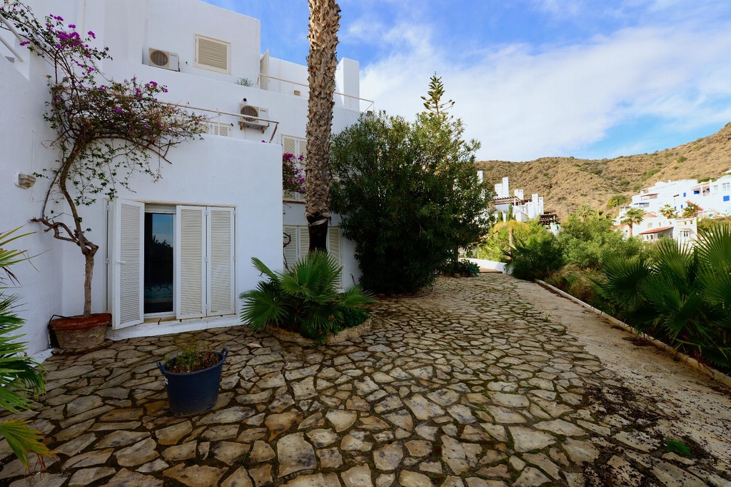 Vrijstaande villa te koop in Mojácar