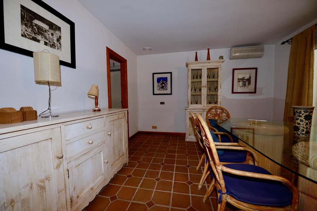Vrijstaande villa te koop in Mojácar