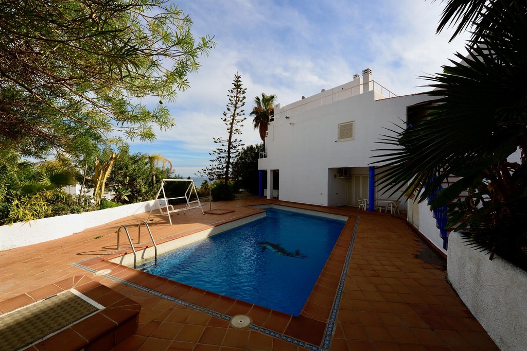 Vrijstaande villa te koop in Mojácar