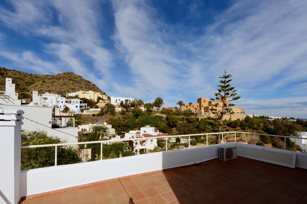 Vrijstaande villa te koop in Mojácar