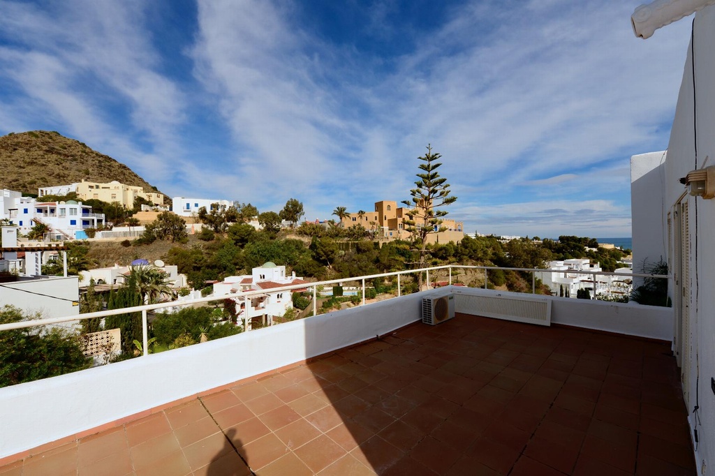 Vrijstaande villa te koop in Mojácar